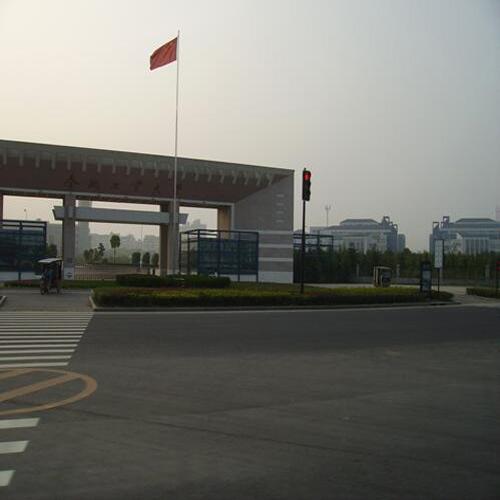 合肥工业学院（报告厅数字讨论、摄像跟踪会议系统）